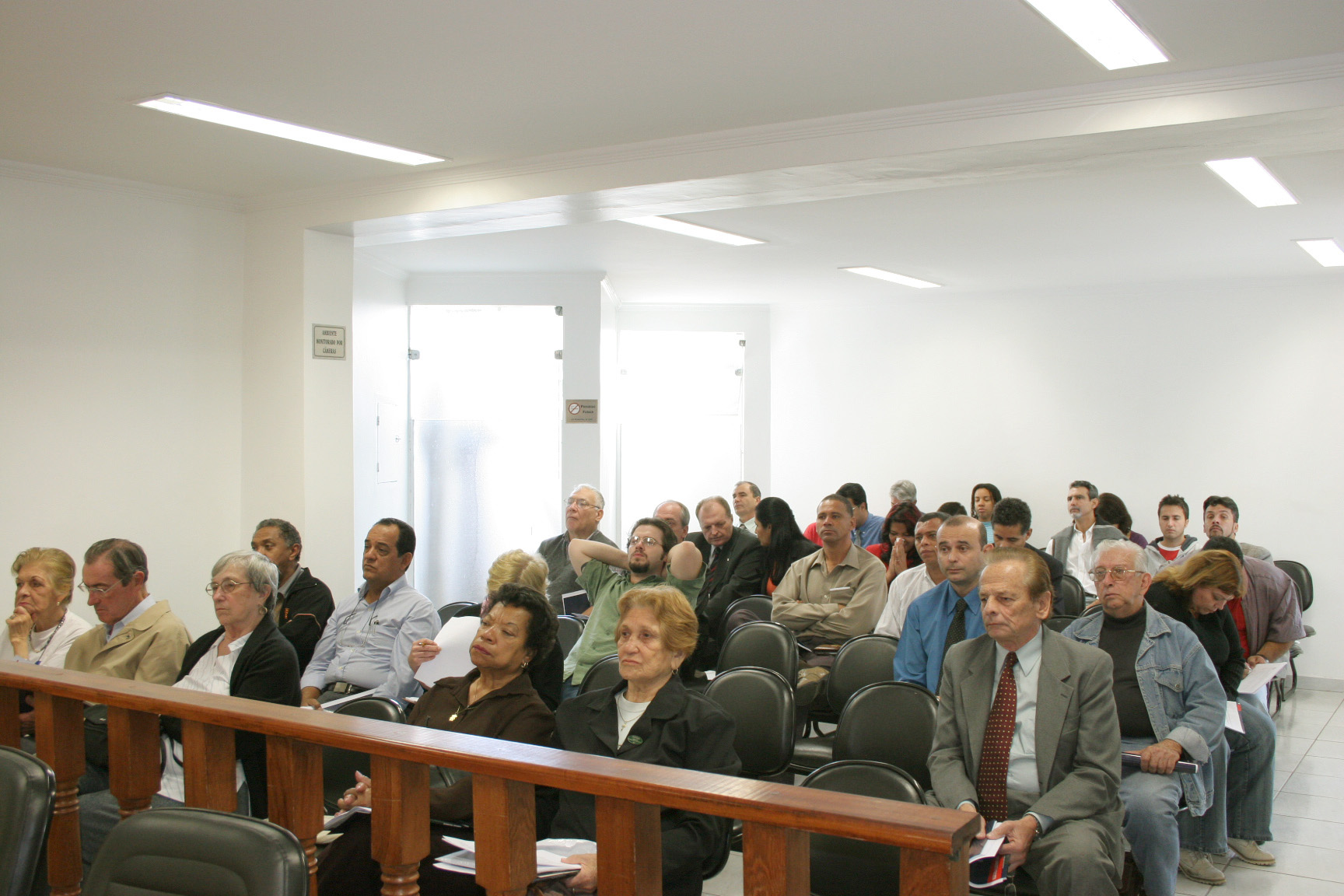 Regiões vão debater a LDO-2006 em audiências públicas