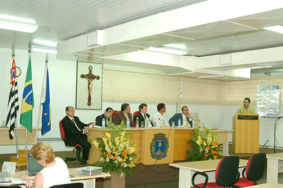 Regiões vão debater a LDO-2006 em audiências públicas