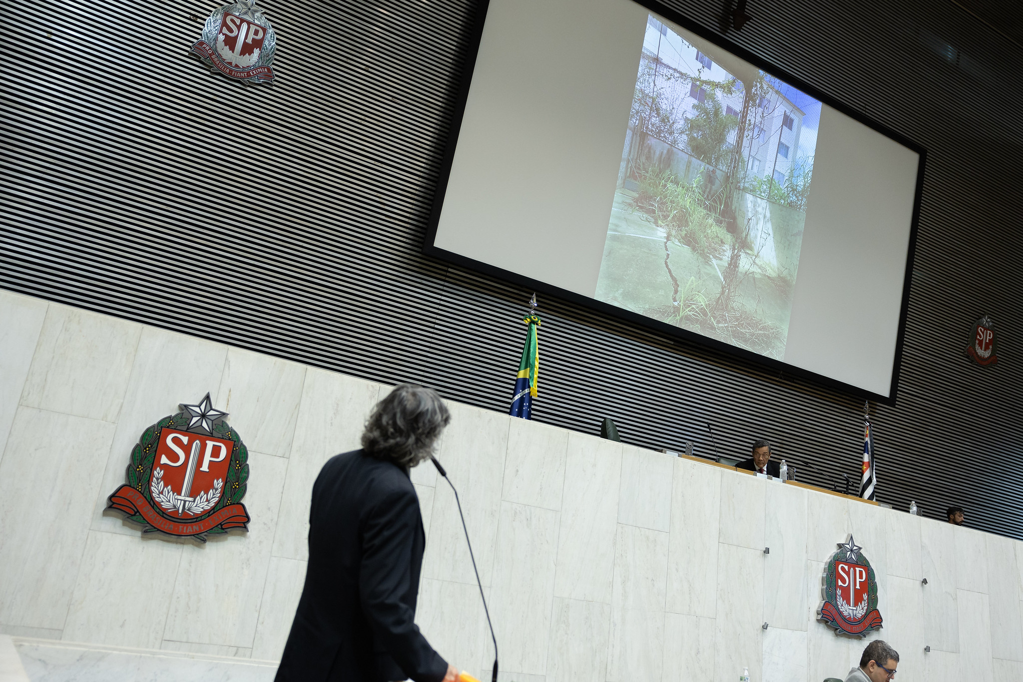 Vini Jr não criticou Bolsonaro no Twitter; postagem é de outro usuário