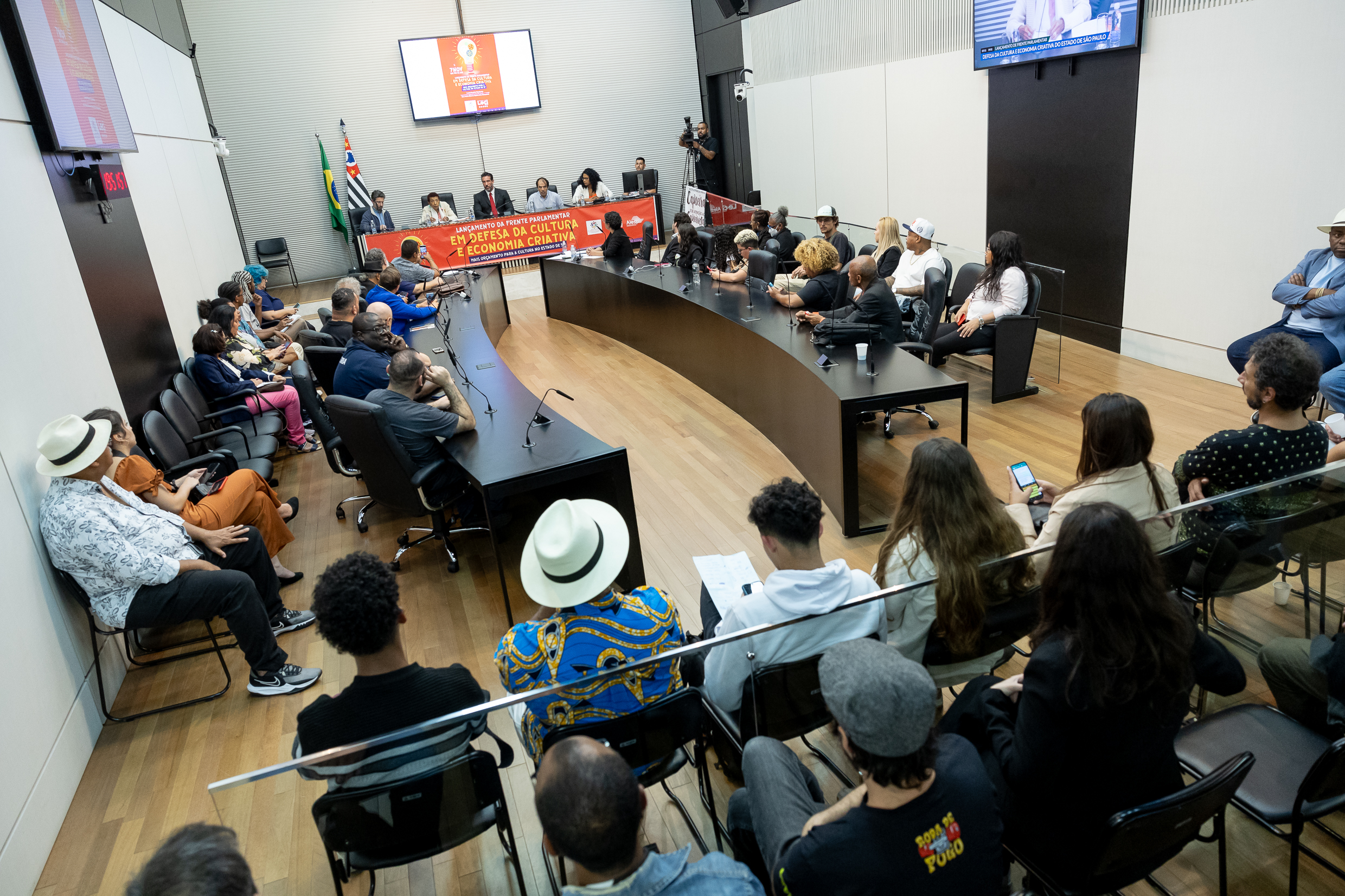 aula de canto – Secretaria da Cultura, Economia e Indústria Criativas do  Estado de São Paulo